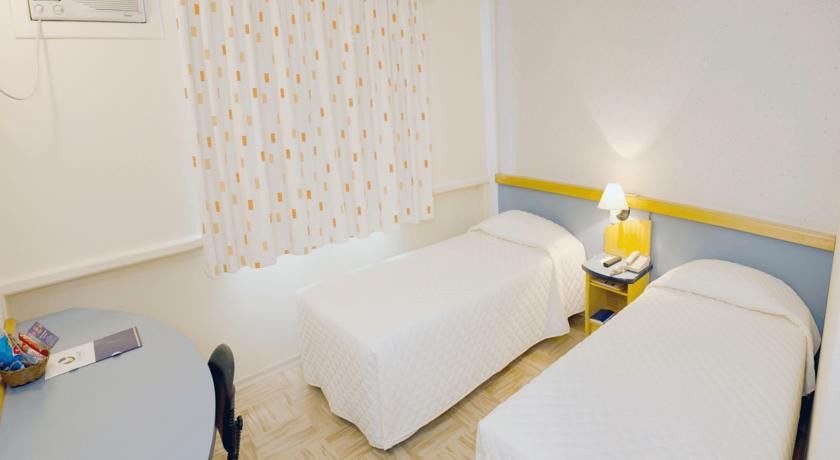 Brivali Hotel Centro Cacador Экстерьер фото